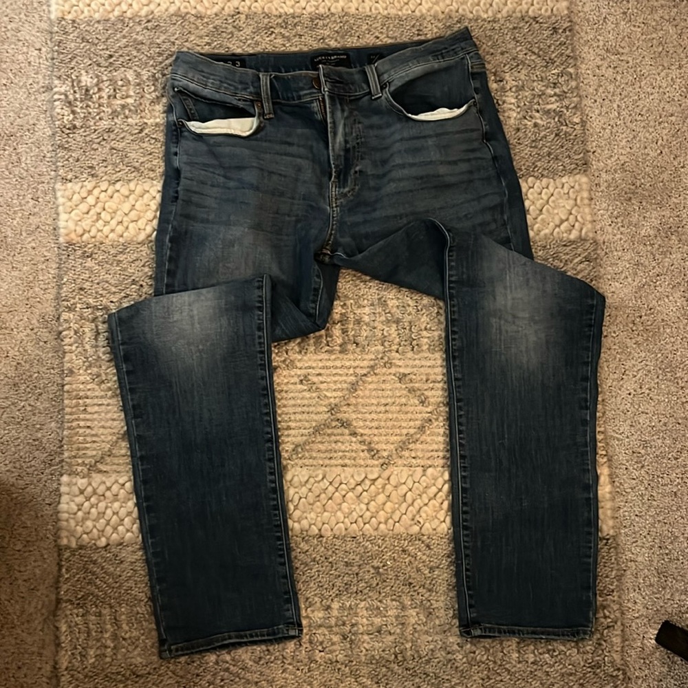 Lucky  jeans 223 33x32